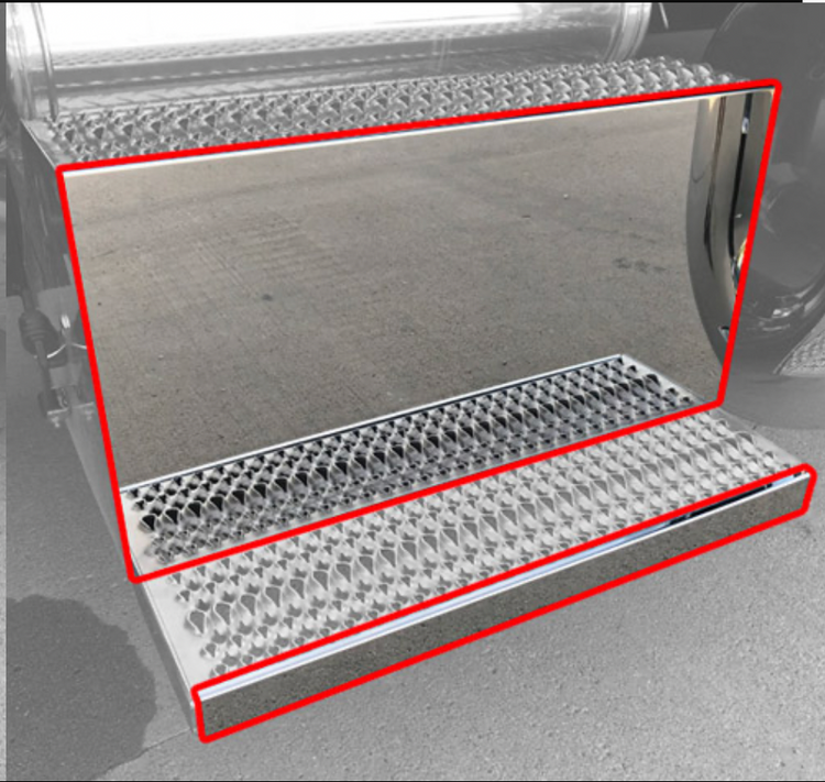 Iowa Customs Tool Box Step Skin